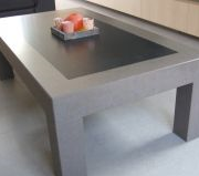 table en pierre de taille