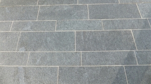 Terrastegels in graniet: niets dan voordelen
